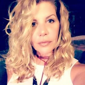 Meet your Posher, Bibi